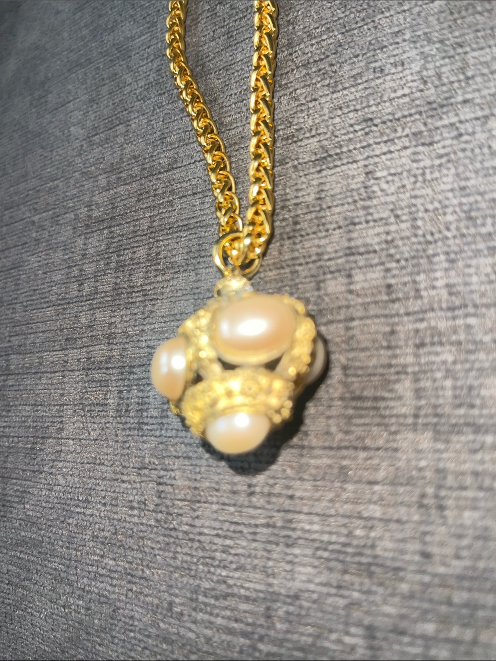 Necklace on Chain - Picture 3 of 7